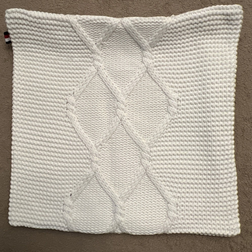 Tommy Hilfiger Ivory Cable Knit Throw Pillow 2 Covers Only Zipper Market Sample